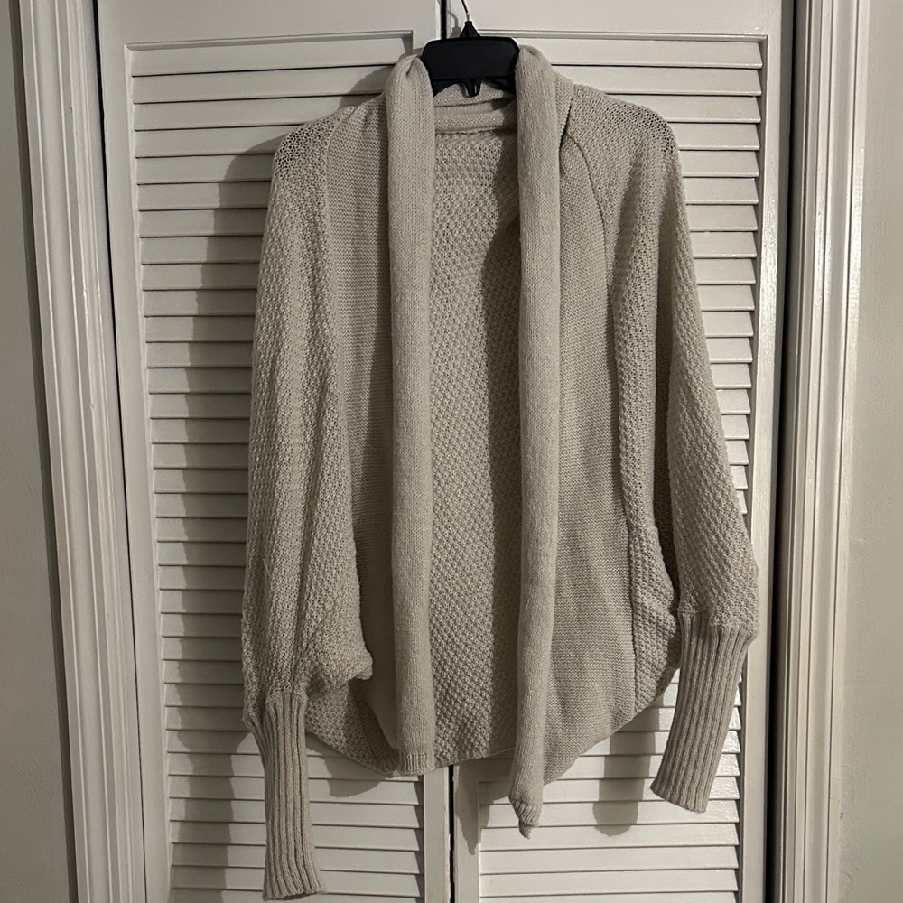 Cozy Oatmeal/Gray Cream Women's Cocoon Sweater Wrap Small/Medium